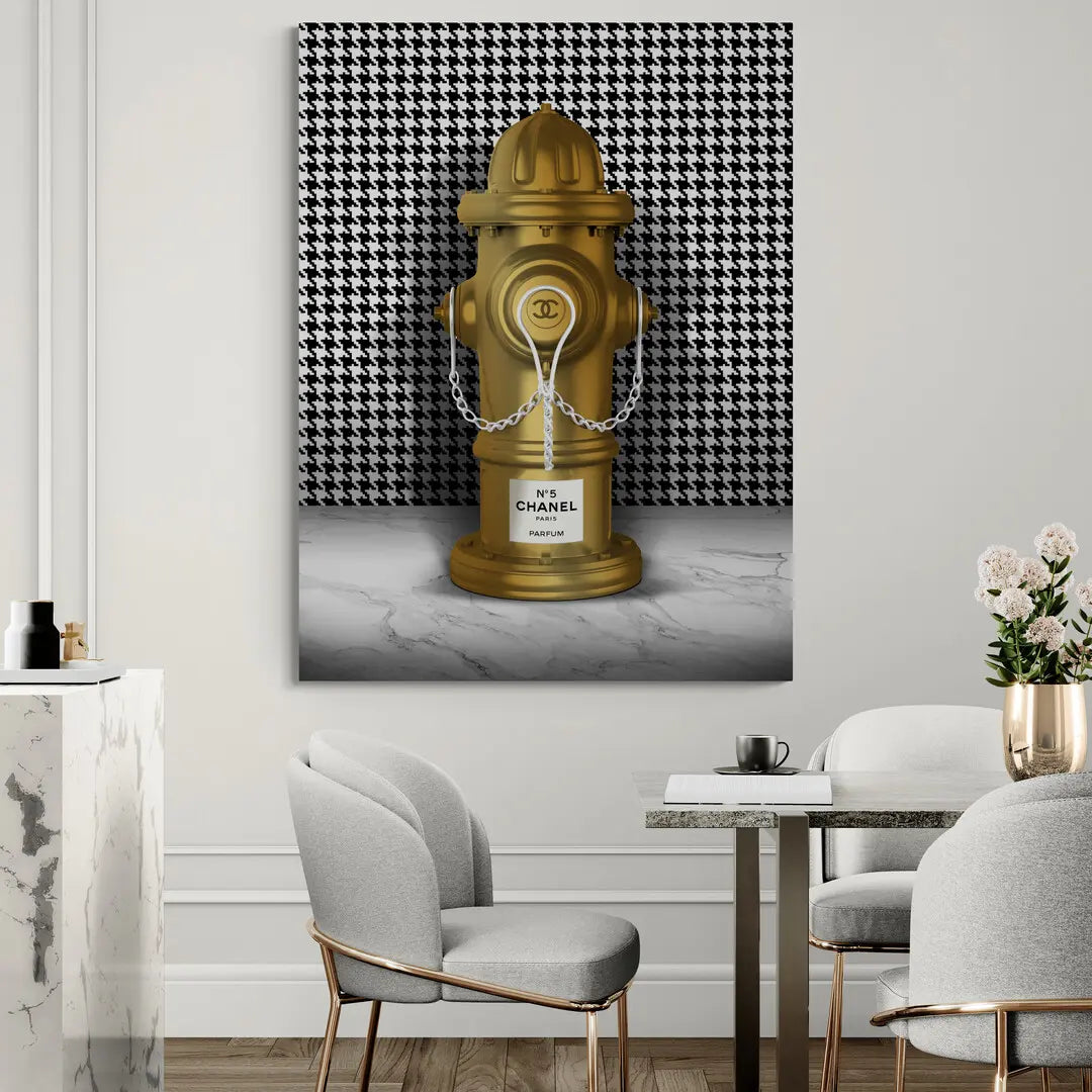 Hydrant Chanel | Obraz