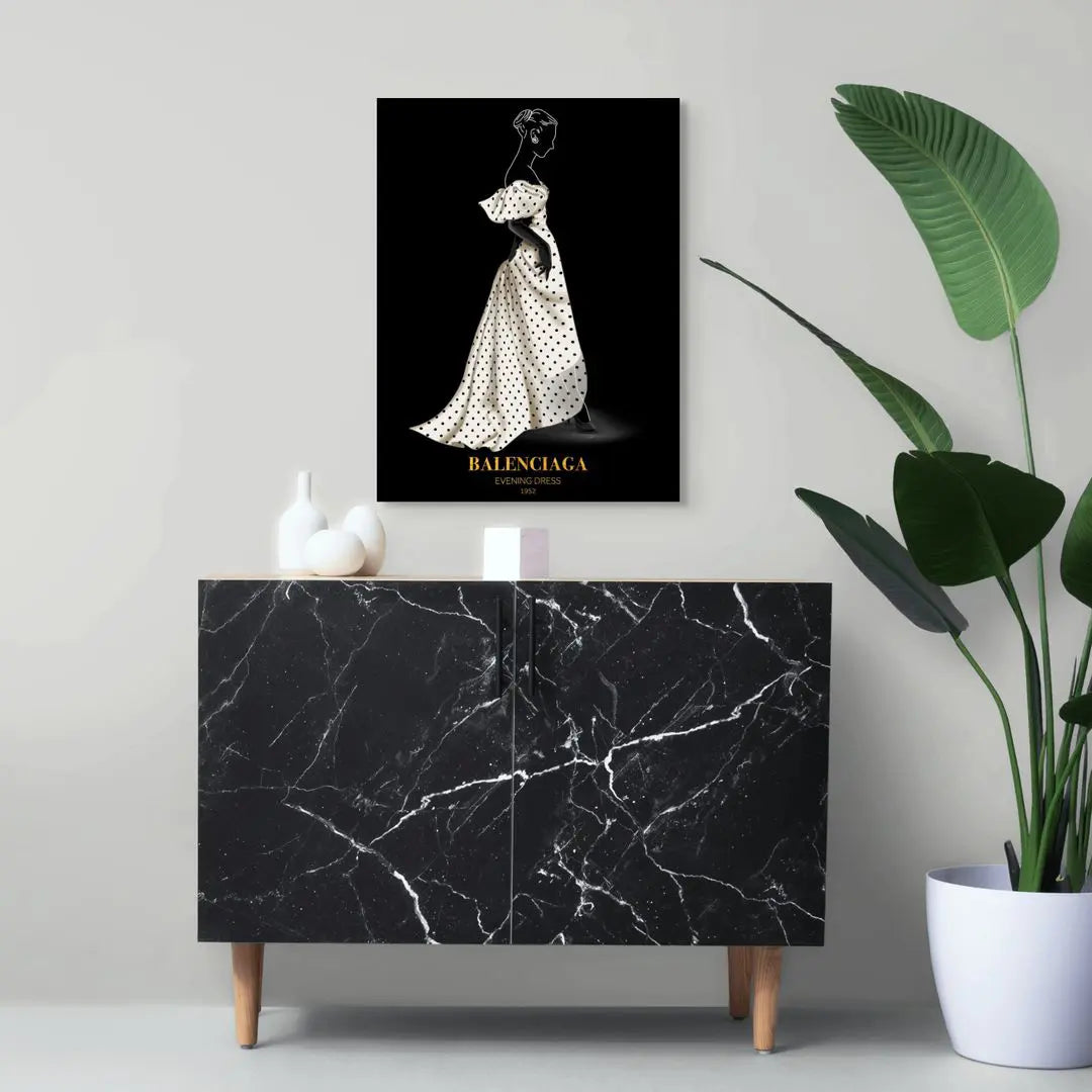 Balenciaga Ikoniczna Sukienka | Obraz